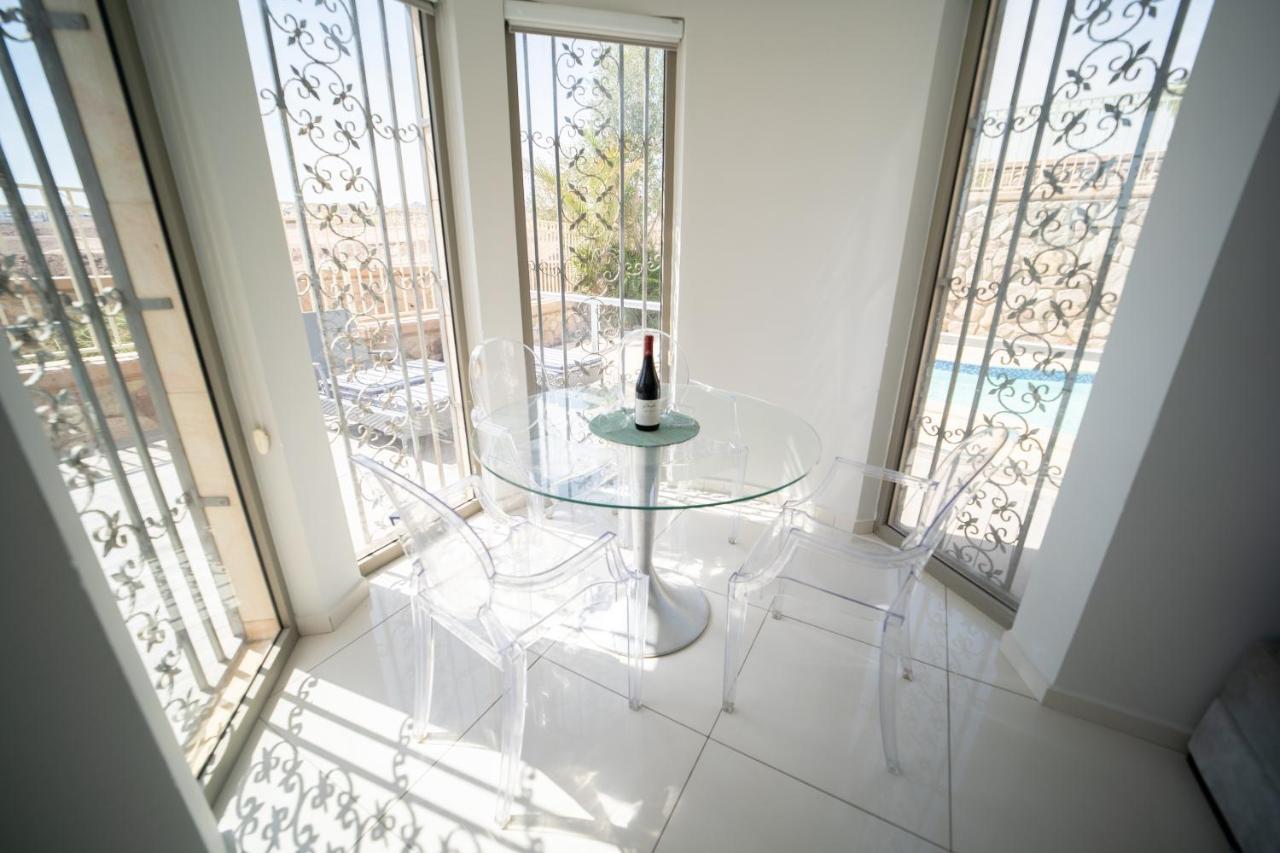 Apartamento Yalarent Oasis Garden With Private Pool Eilat Exterior foto